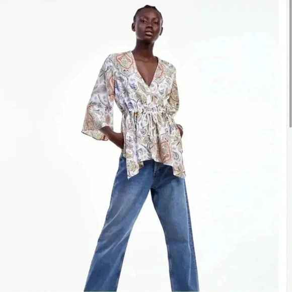 Zara | Printed Top with Drawstring Size XS - Picture 2 of 8